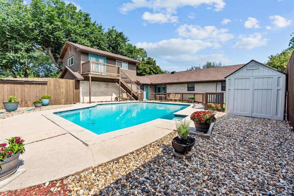2912 Marsann Lane