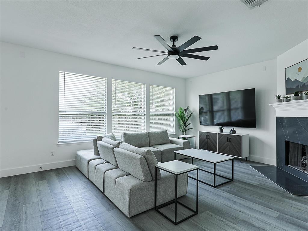 Legend Trails Ph III - Residential Lease