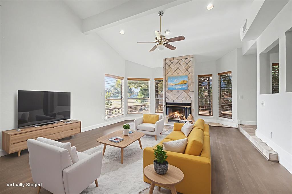 COUNTRY PLACE - Residential