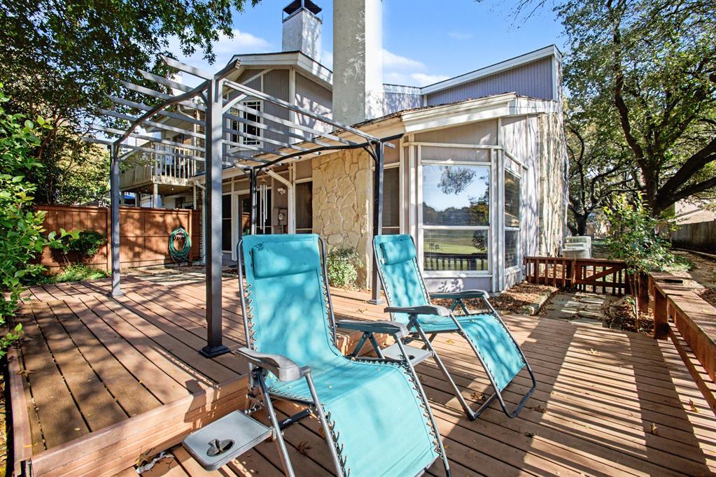 COUNTRY PLACE - Residential