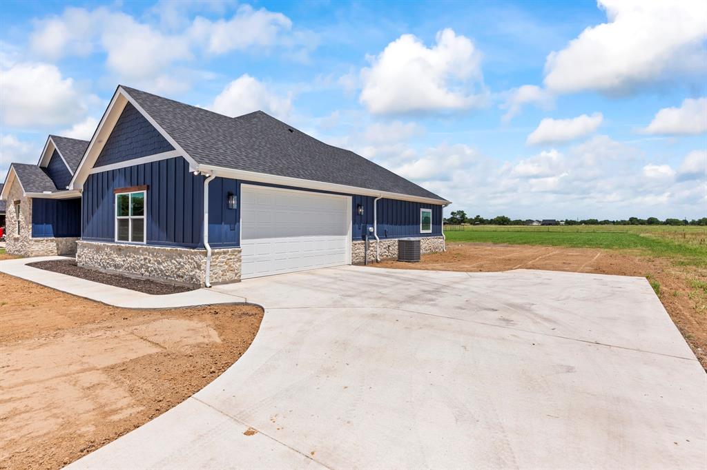 370 VZ County Road 3910