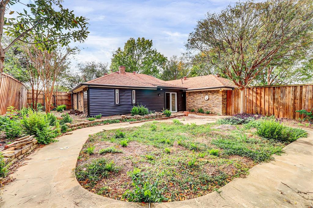 2615 Dove Creek Lane