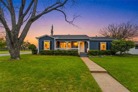 1825 N Highland Avenue Sherman TX 75092