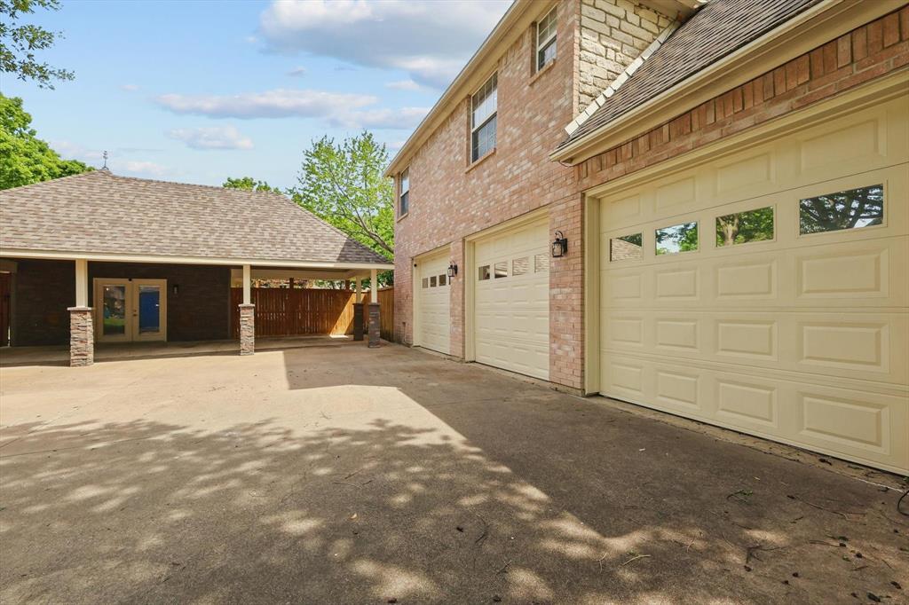3005 Suzanne Drive