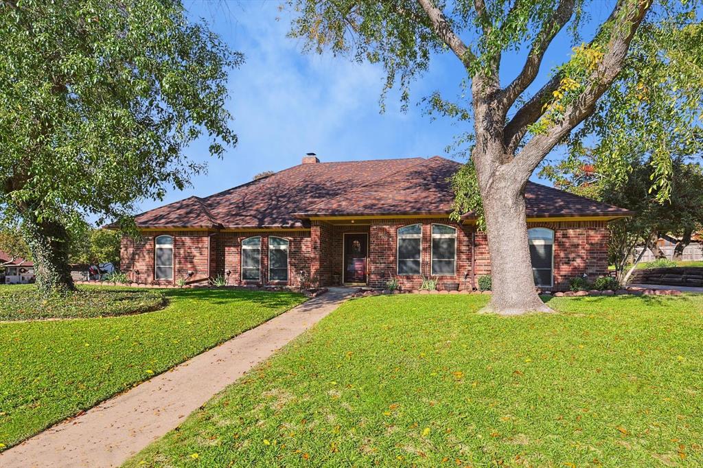 Lake Country Estates Add - Residential