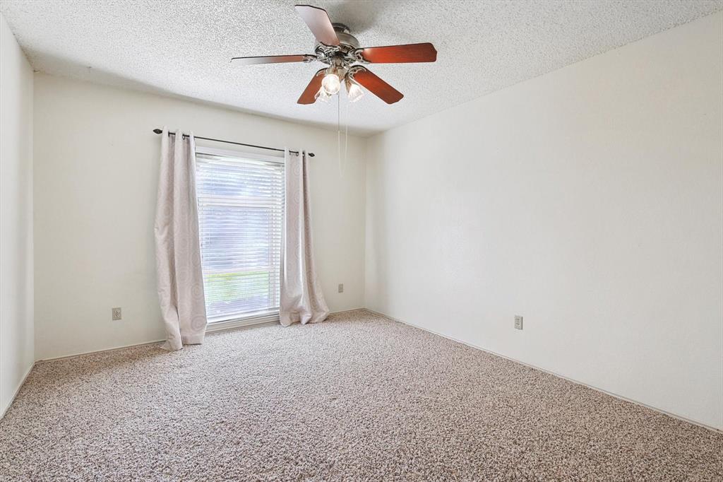 Lake Country Estates Add - Residential