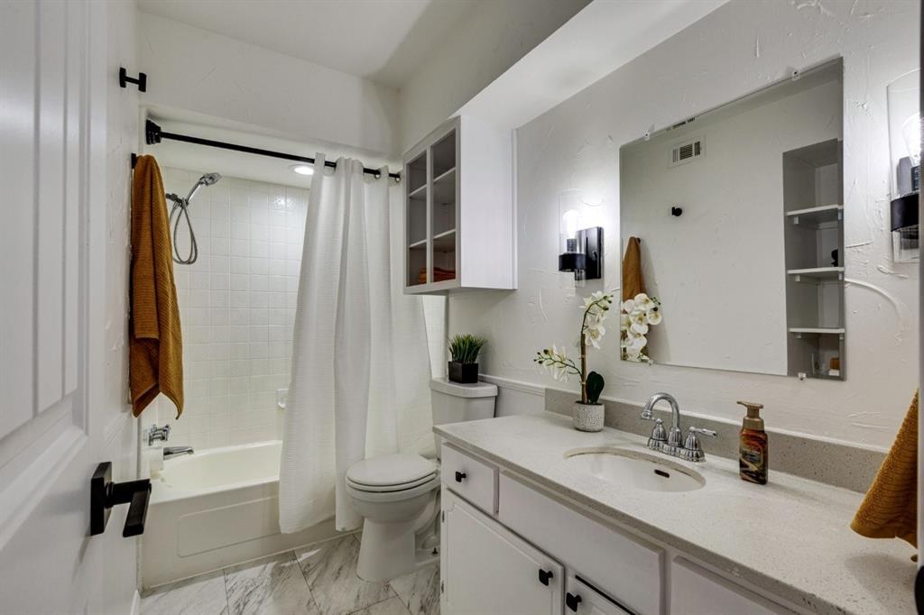 Eastridge Terrace Condo - Residential