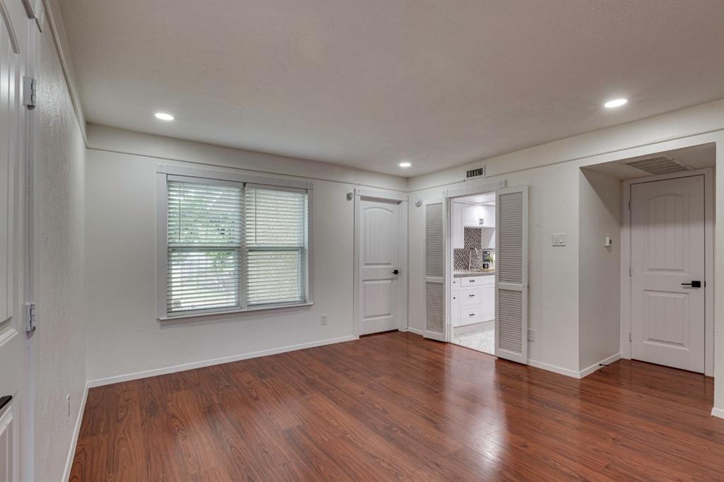 Eastridge Terrace Condo - Residential