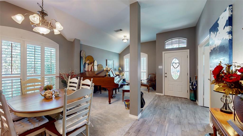 5829 Echo Bluff Drive
