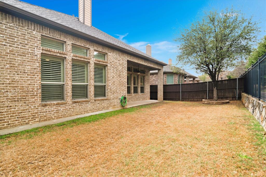 Hardin Lake - Residential