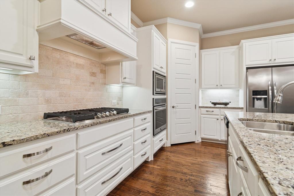 Hardin Lake - Residential