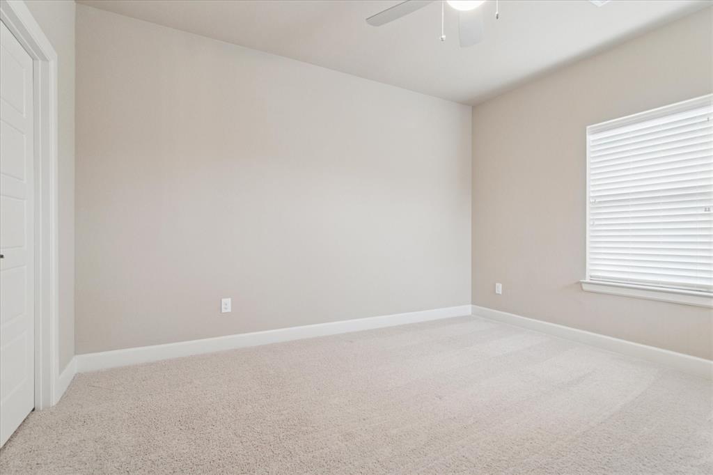 Hardin Lake - Residential