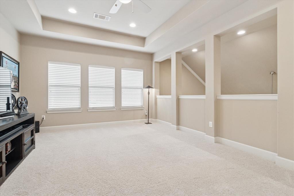 Hardin Lake - Residential