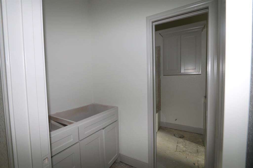 Crown Point Estate II - Residential