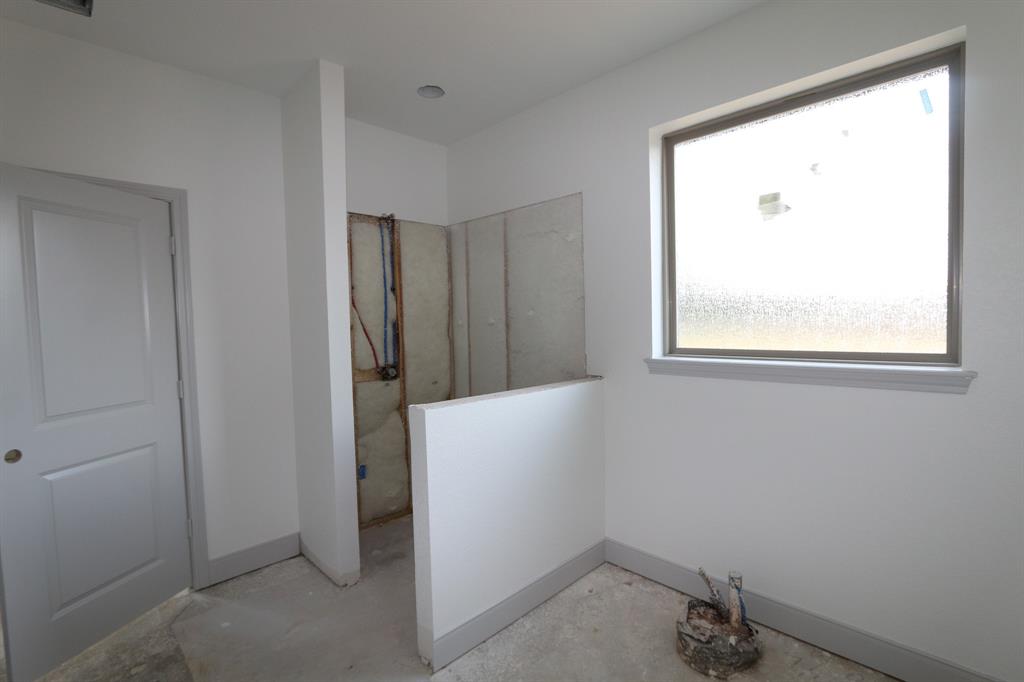 Crown Point Estate II - Residential