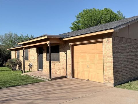 2217 Long Creek Court Granbury TX 76049