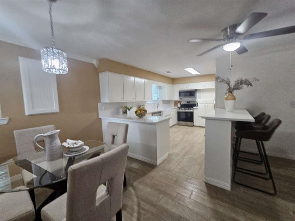 211 Hickory Lane