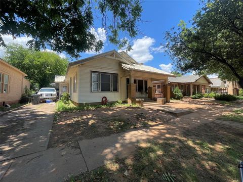 708 WARFORD Street Wichita Falls TX 76301