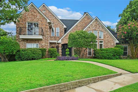 Photo of 6512 Shorewood Drive, Arlington, TX 76016 (MLS # 21347361)