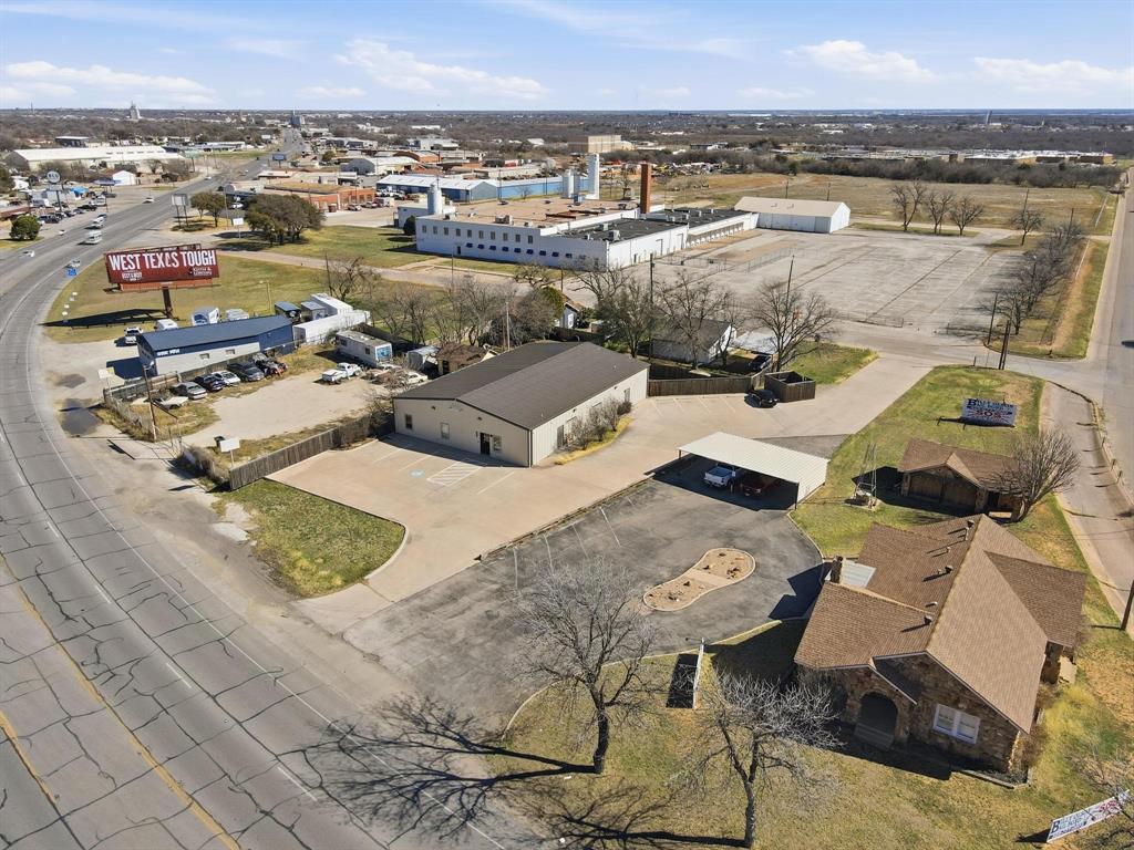 B & B Polebenders Sub - Commercial Sale