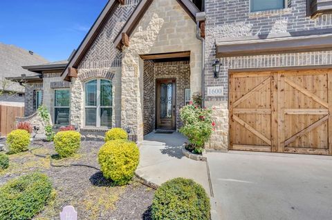 A home in Waxahachie