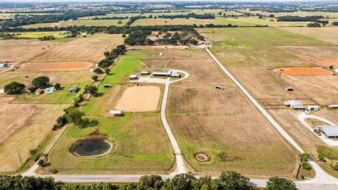 885 CR 422 Stephenville TX 76401