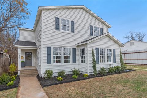 Photo of 2226 MELROSE Street, Abilene, TX 79605 (MLS # 21201303)