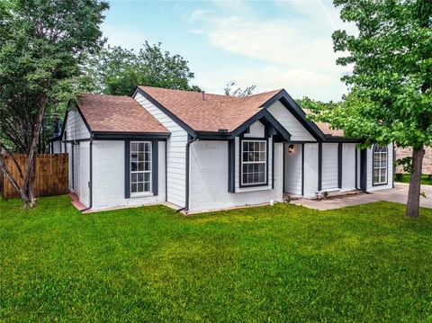 3809 Glengate Drive Arlington TX 76016