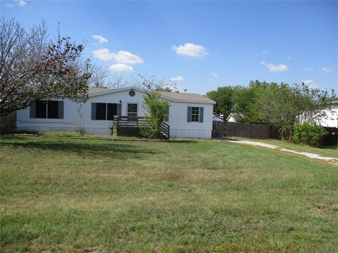 A home in Mabank