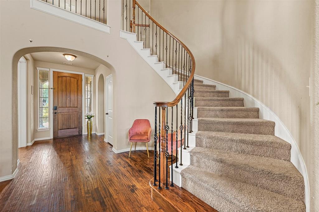 6409 Tuckers Place