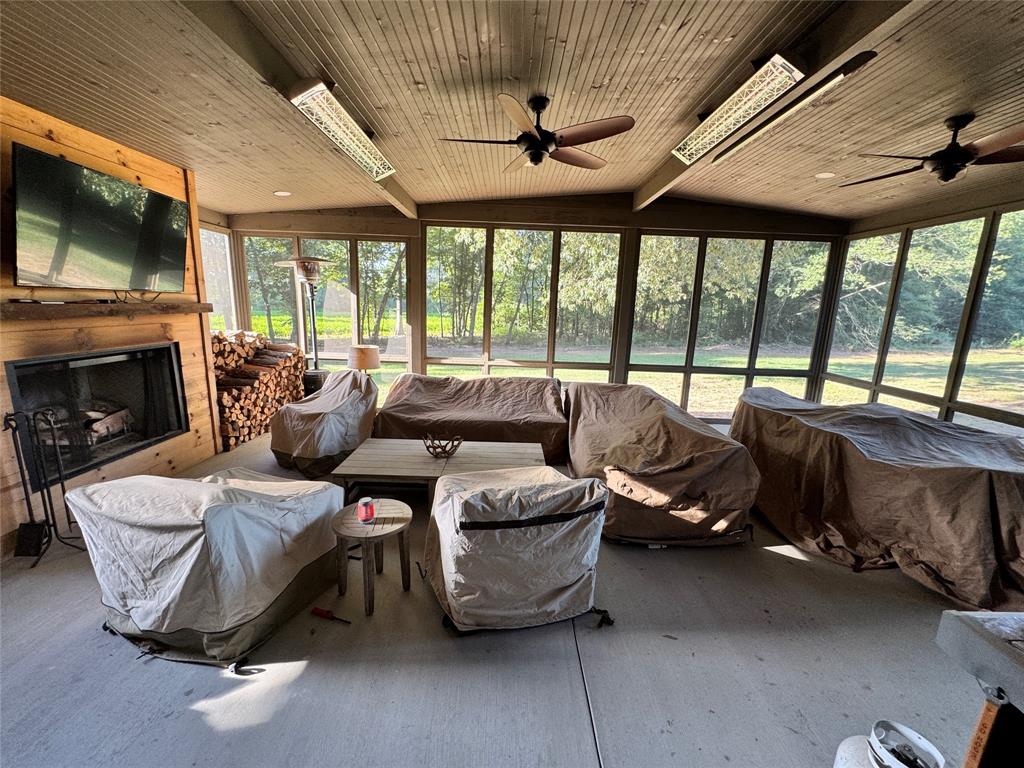 1516 Ball Road