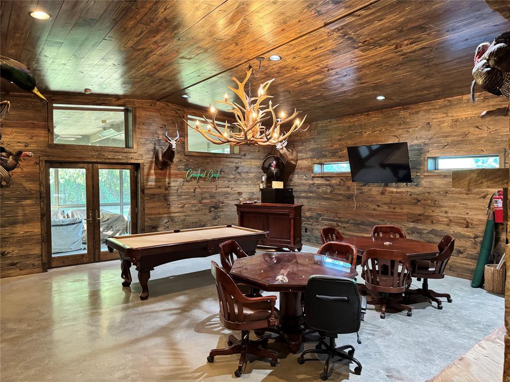 1516 Ball Road