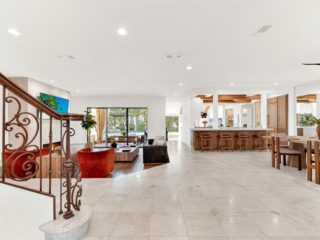 5317 Catamaran Drive
