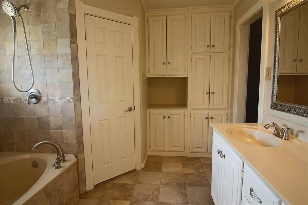 Woodcreek Estate II - Residential