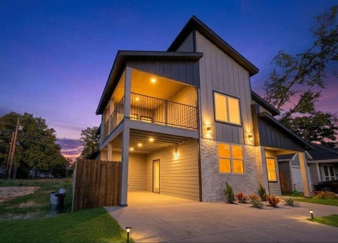 Photo of 6108 Chickasaw Drive, Mabank, TX 75156 (MLS # 21396867)