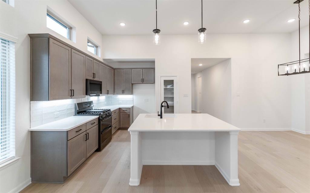 Travis Ranch - Residential