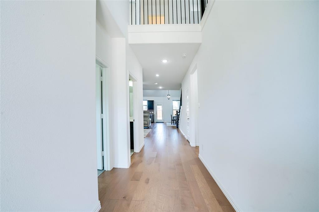 1409 Ladys Mantle Way