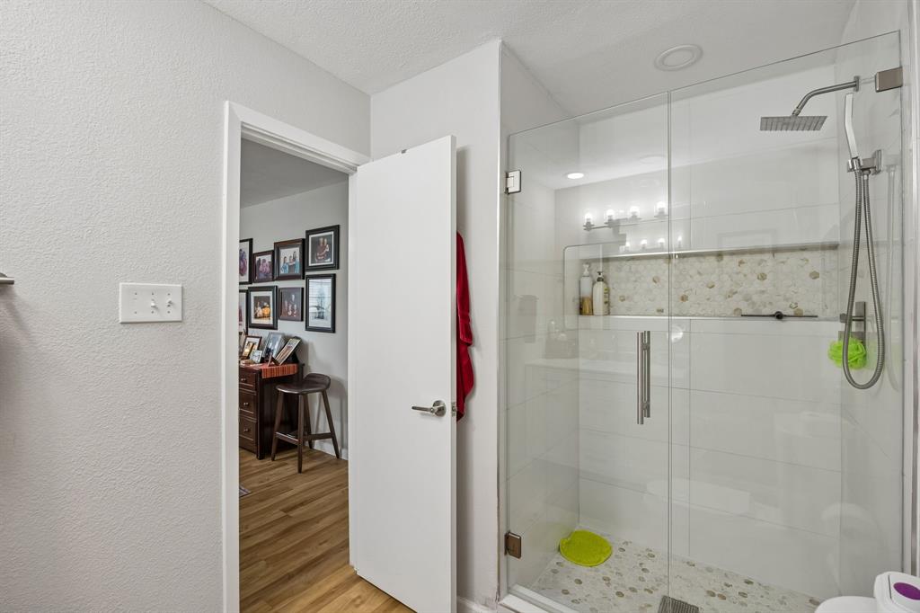 Colony 18 - Residential