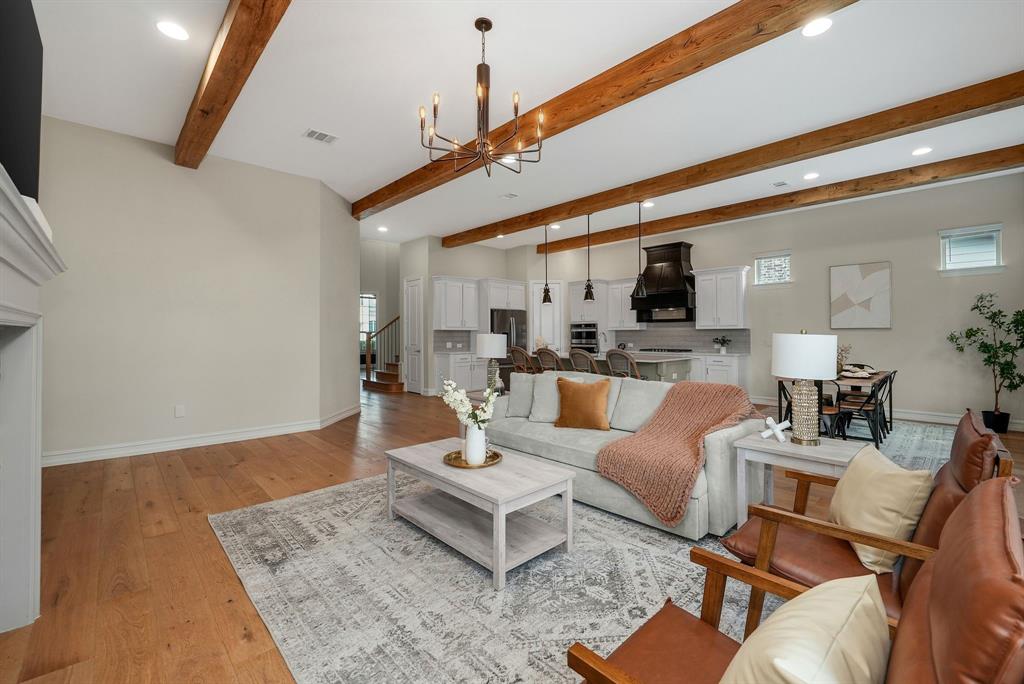 11093 Villa Canales Lane