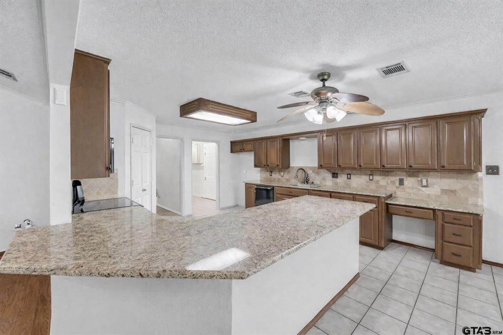 Oakhollow Ph 1 & 2 - Residential