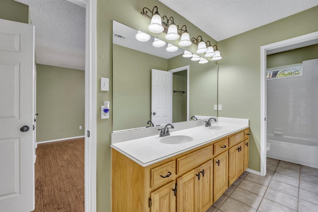 Oakhollow Ph 1 & 2 - Residential