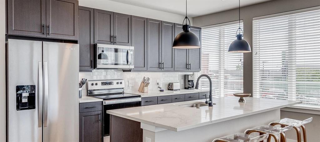 John Grigsby Abtract 495 - Residential Lease