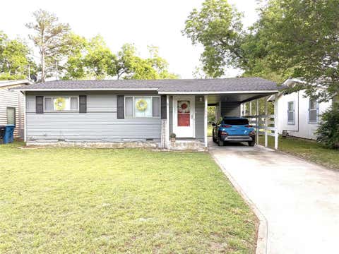 Photo of 1032 W Florence Street, Denison, TX 75020 (MLS # 21315884)