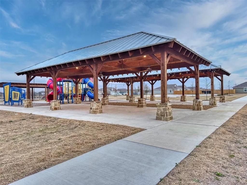 Northpointe Ph 2 - Residential Lease