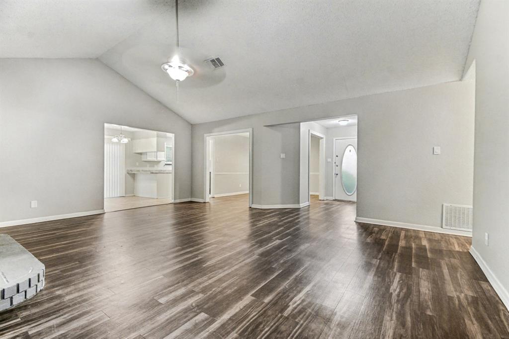 923 Redcedar Way Drive