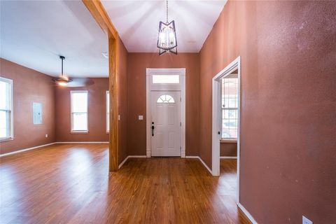 Tiny photo for 416 W Palestine Ave Avenue, Palestine, TX 75801 (MLS # 21197740)