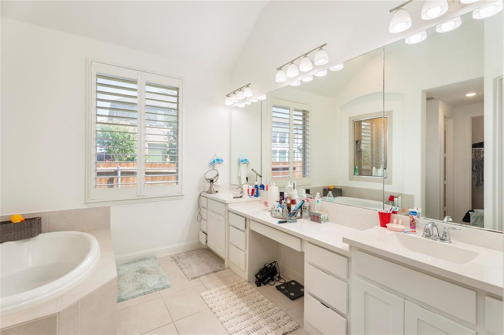 Tavolo Park - Residential