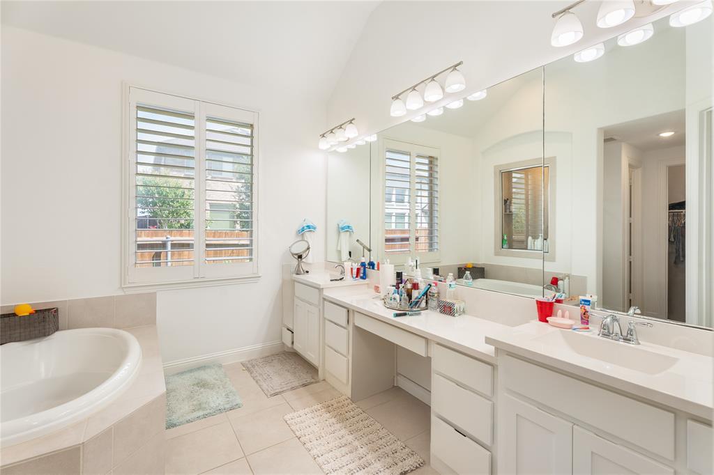 Tavolo Park - Residential