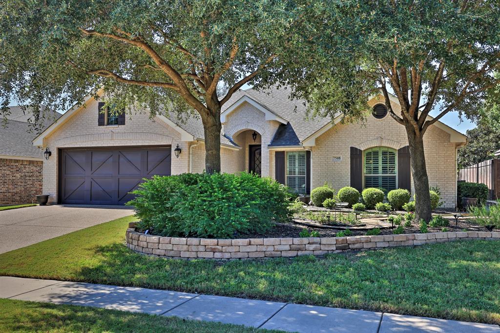 7508 Green Links Drive