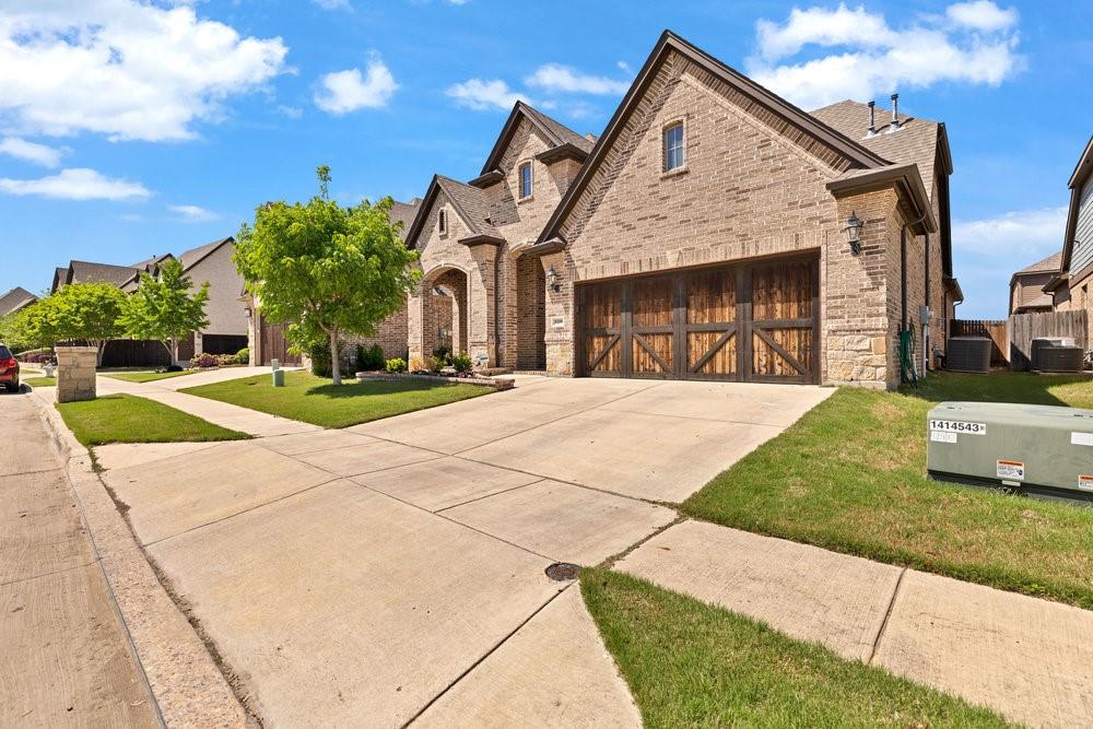 8209 Whistling Duck Drive